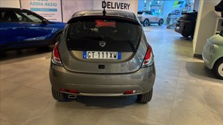 LANCIA Ypsilon 1.0 firefly hybrid Platino s&s 70cv - NEOPATENTATI