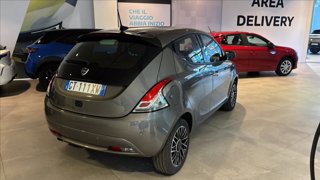 LANCIA Ypsilon 1.0 firefly hybrid Platino s&s 70cv - NEOPATENTATI