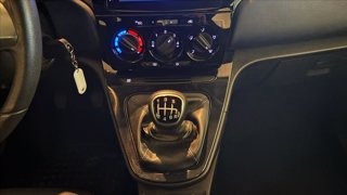 LANCIA Ypsilon 1.0 firefly hybrid Platino s&s 70cv - NEOPATENTATI