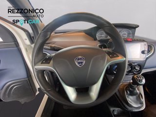 LANCIA Ypsilon 1.0 firefly hybrid Platino s&s 70cv - NEOPATENTATI