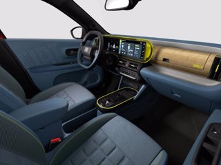 FIAT Grande Panda Hybrid La Prima 1