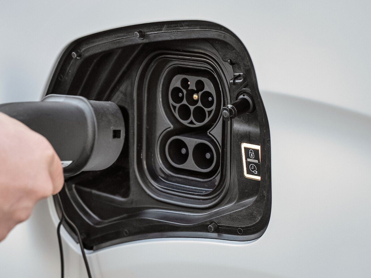 2438432 U0oy0pwstc Whr