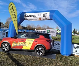 Photo 5859413845607123871 Y (1)